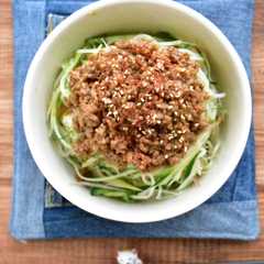 รูปของ たっぷり絡めて美味！中華風肉味噌ひやむぎ