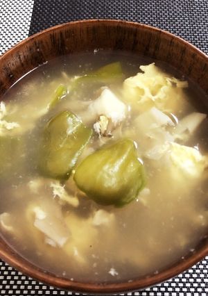 ピーマンと舞茸のコンソメスープ-レシピのメイン写真