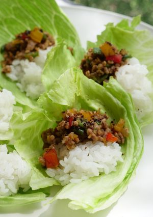 きざみ浜納豆入り肉そぼろレタスカップご飯-レシピのメイン写真