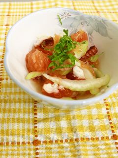 グレープフルーツとタコのマリネ-レシピのメイン写真