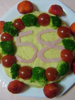 ★マッシュポテトdeバースデーケーキ★-レシピのメイン写真