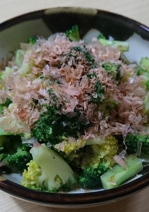 簡単☆ブロッコリーのおかか合え-レシピのメイン写真