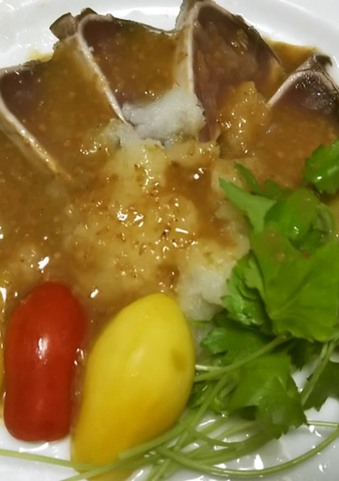 かつおのたたきをごまぽんで-レシピのメイン写真