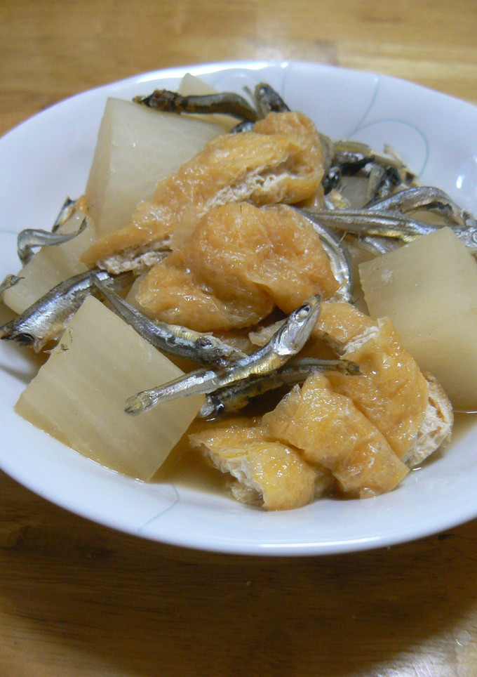 大根と油揚げといりこの煮物-レシピのメイン写真