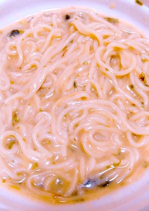 豚ボナーラ！豚骨ラーメン×カルボナーラ-レシピのメイン写真