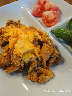 豚こまと卵のレッドカレー炒め-レシピのメイン写真