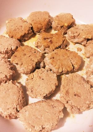【離乳食後期】鶏ひき肉と豆腐のハンバーグ-レシピのメイン写真