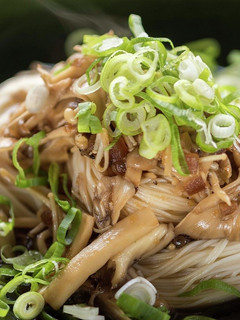冷やし素麺キノコ&りんご醤油たれ-レシピのメイン写真