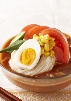 夏の定番がひとつに。冷やしカレーそうめん-レシピのメイン写真