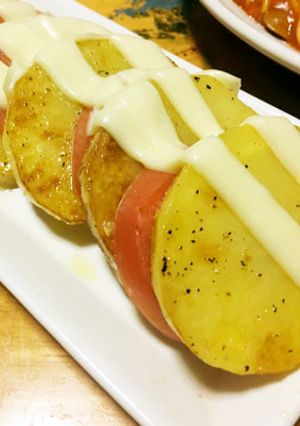 ジャガイモとトマトのチーズがけ-レシピのメイン写真