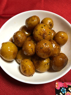 小粒の新じゃがの煮っころがし-レシピのメイン写真