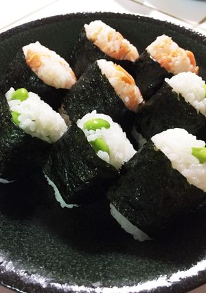 枝豆とシャケのおにぎり-レシピのメイン写真