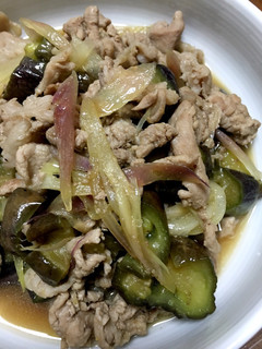 夏バテ対策!豚コマとナスの炒め物-レシピのメイン写真