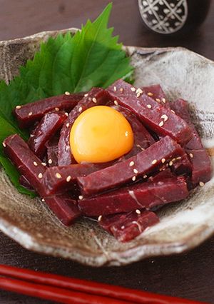 馬刺しに負けない！鯨ユッケ-レシピのメイン写真