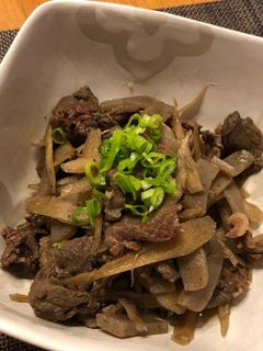☆蒟蒻でかさ増し!牛肉ゴボウのしぐれ煮♪-レシピのメイン写真