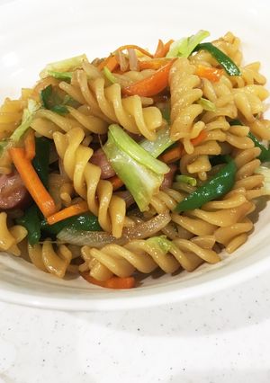 子どもとランチ☆マカロニで焼きそば-レシピのメイン写真
