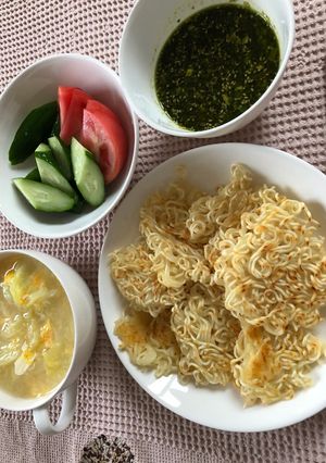 良く噛んで♪爽やかバジル焼きラーメン-レシピのメイン写真
