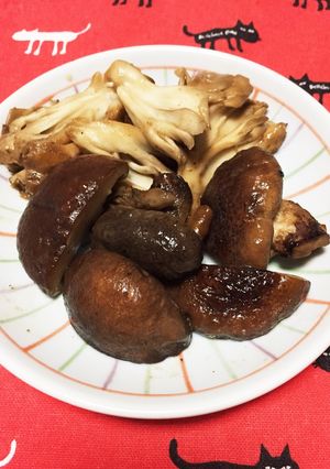 椎茸と舞茸のバター醤油焼き-レシピのメイン写真
