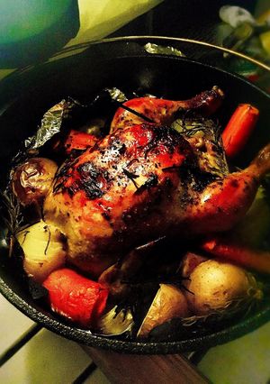 【キャンプ飯】ダッチオーブンで鶏の丸焼き-レシピのメイン写真