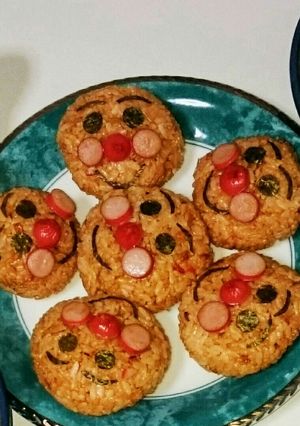 アンパンマンおにぎり-レシピのメイン写真