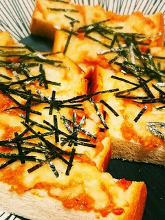チーズがとろ~り♪スティック納豆トースト-レシピのメイン写真