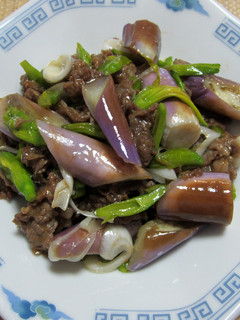 金針菜、茄子と牛肉の炒めもの-レシピのメイン写真