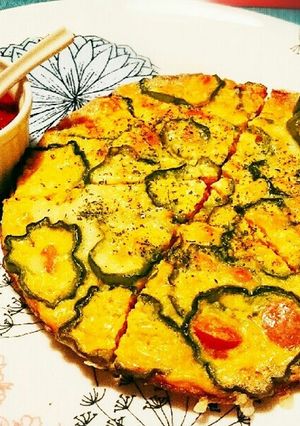 ウインナーとピーマンのチーズオムレツ-レシピのメイン写真