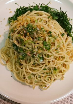 アンチョビレタスパスタ・大葉添え-レシピのメイン写真