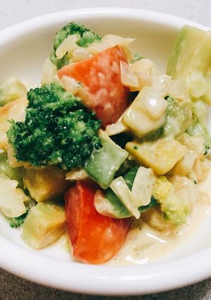 簡単！わさびマヨ醤油のアボカドサラダ-レシピのメイン写真