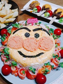 お誕生日に!アンパンマン寿司ケーキ-レシピのメイン写真
