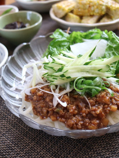 ピリ辛のジャージャー麺風うどん-レシピのメイン写真