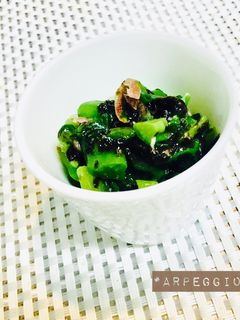 塩酒粕海苔の佃煮で♪つるむらさきの和え物-レシピのメイン写真
