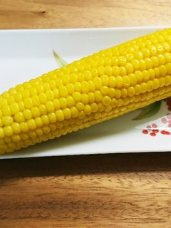 必見!塩味が美味しくきいたとうもろこし-レシピのメイン写真