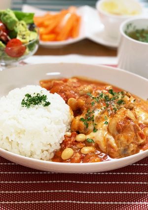 圧力鍋でお肉柔らか！手羽元と豆のトマト煮-レシピのメイン写真