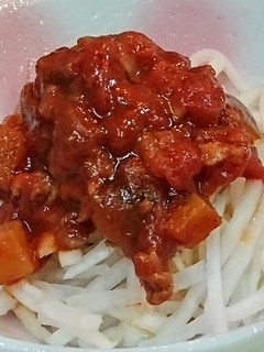 ミートソースがけ千切り大根サラダ-レシピのメイン写真