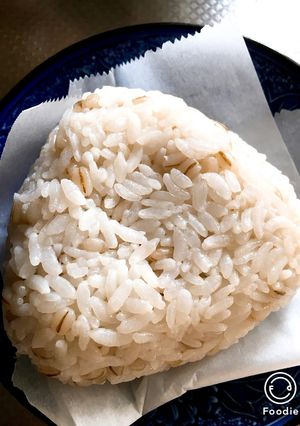 大豆と挽肉のドライカレー派生でおにぎり♪-レシピのメイン写真