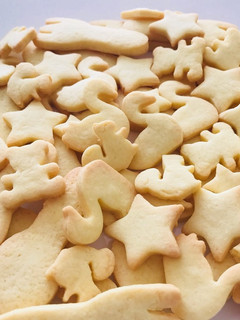 サクサク型抜きクッキー-レシピのメイン写真
