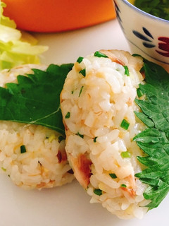 【ランチ】アジの混ぜご飯おにぎり-レシピのメイン写真