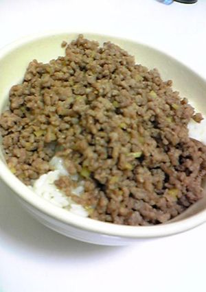 超簡単♪けどとってもおいしいそぼろ丼★-レシピのメイン写真