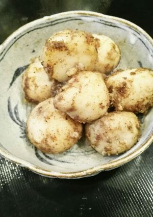 まんまる里芋の オイスターソース煮♪-レシピのメイン写真