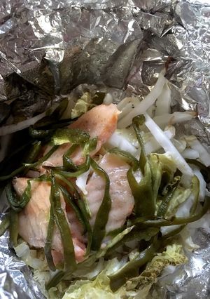 鮭のあらと野菜のホイル焼き-レシピのメイン写真