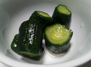 チューブからしdeきゅうりのからし漬け♪-レシピのメイン写真