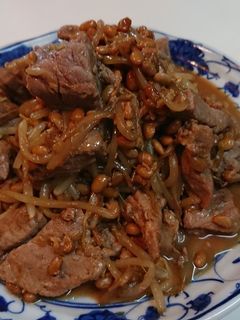 豚肩ロースと納豆もやしのわさび醤油炒め-レシピのメイン写真