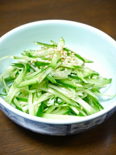 簡単小鉢!胡麻薫る☆胡瓜の中華風和え-レシピのメイン写真