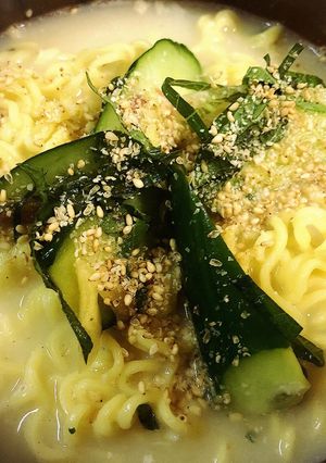 とんこつ塩らーめん夏野菜のっけ-レシピのメイン写真