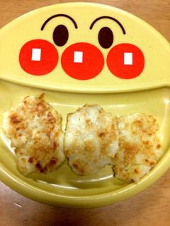 9ヶ月からの手づかみ離乳食〜納豆のお焼き-レシピのメイン写真