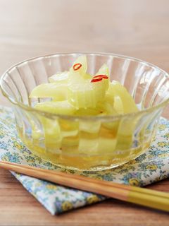液体塩こうじで作るセロリの浅漬け♪-レシピのメイン写真