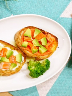 めんたいチューブで楽々「オープンサンド」-レシピのメイン写真