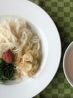 冷やしそうめん梅塩つゆ-レシピのメイン写真