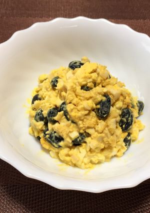 蒸し黒豆と卵のサラダ!(^^)!-レシピのメイン写真